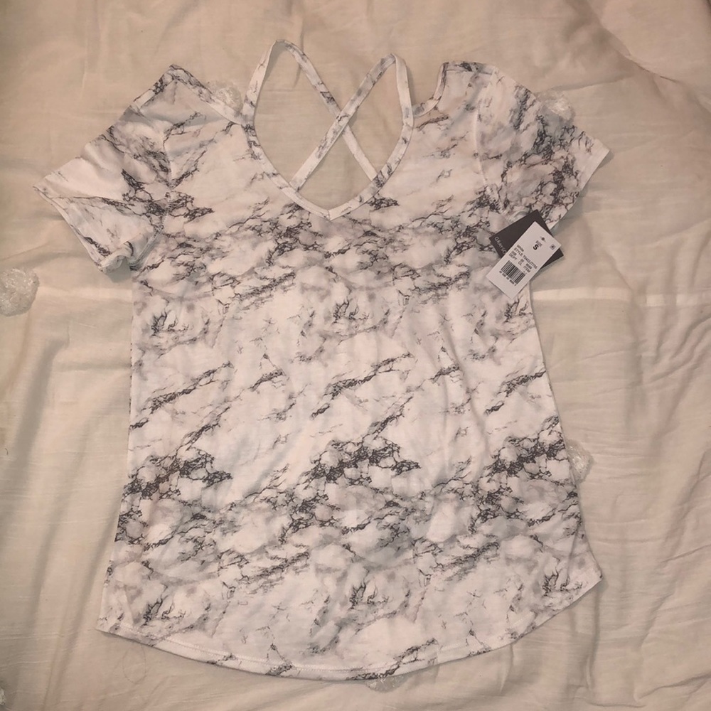 Grayson Threads White Marble T Shirt size Small
